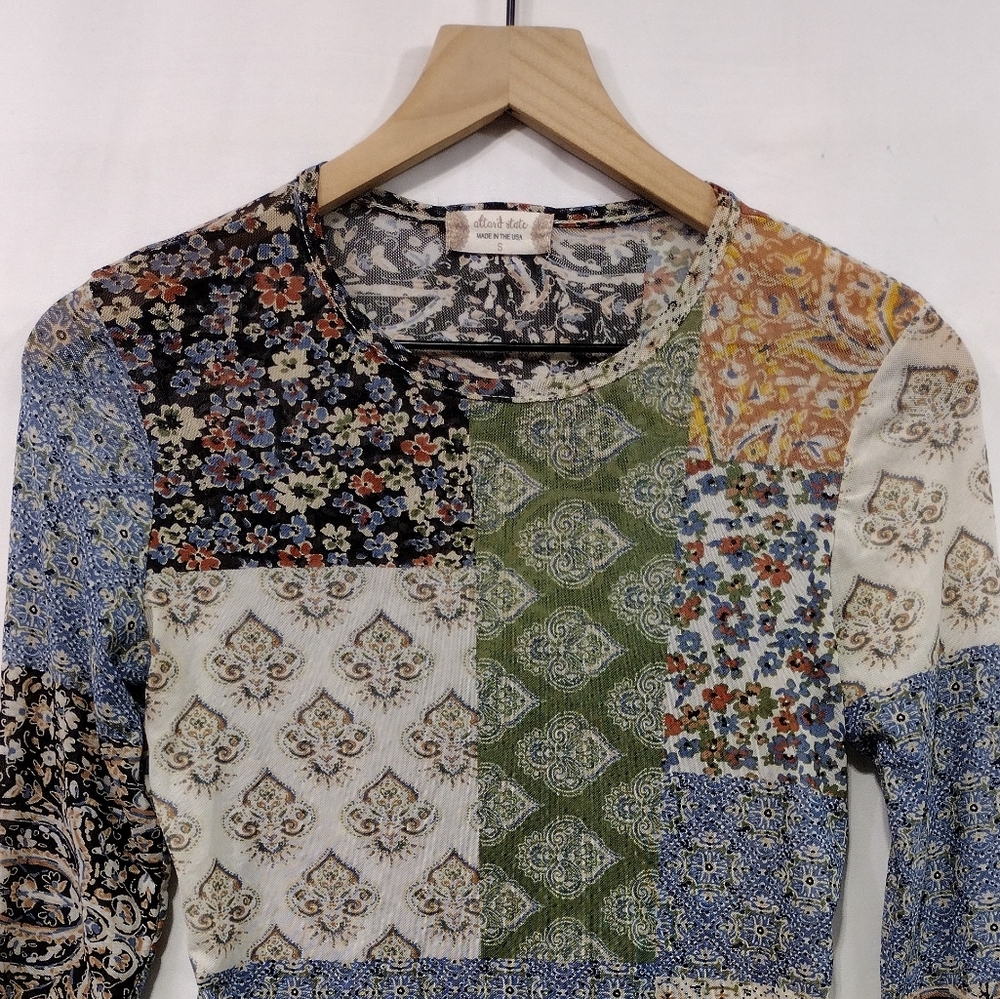 SOLD Altar'd State Floral Patchwork Mesh Top Women's S Multicolor Artsy - Picture 2 of 8